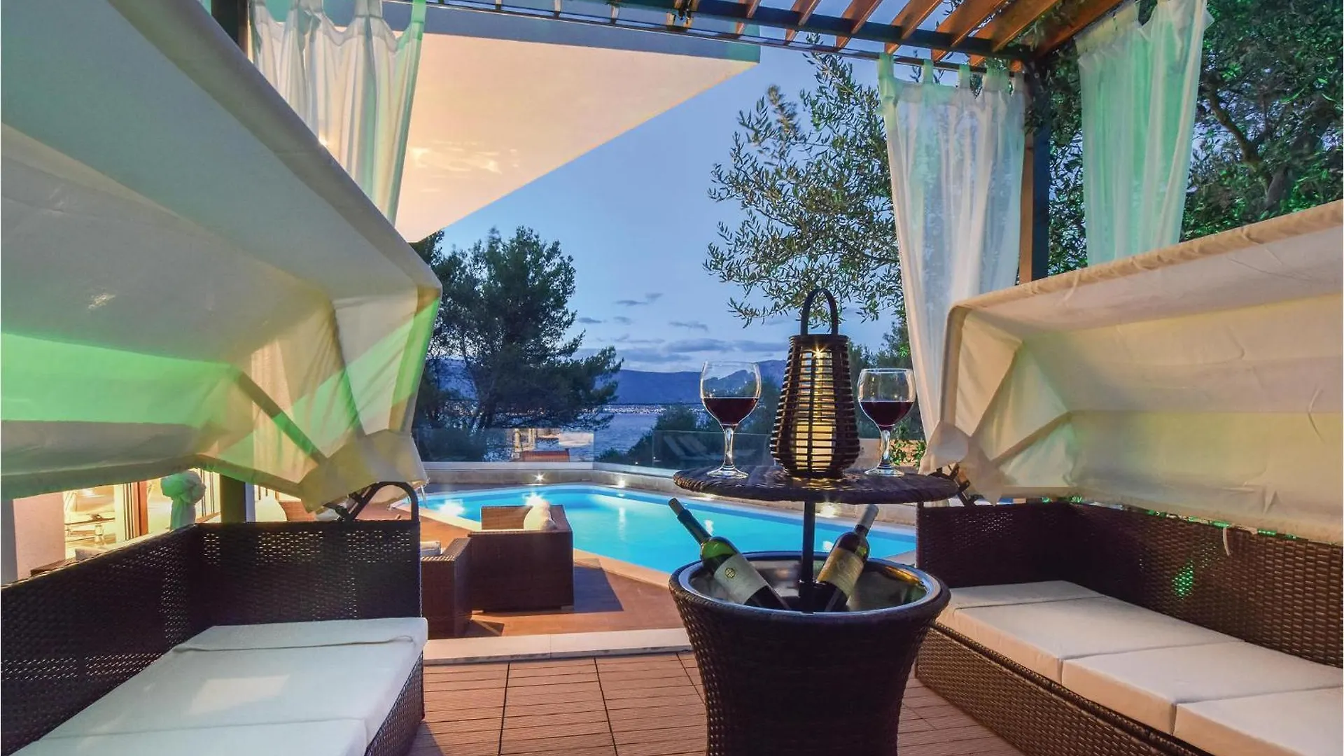 Holiday home Gorgeous Home In Slatine With Wifi Trogir