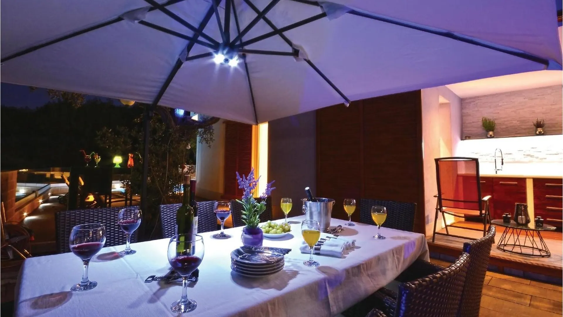 Gorgeous Home In Slatine With Wifi Trogir Croatia