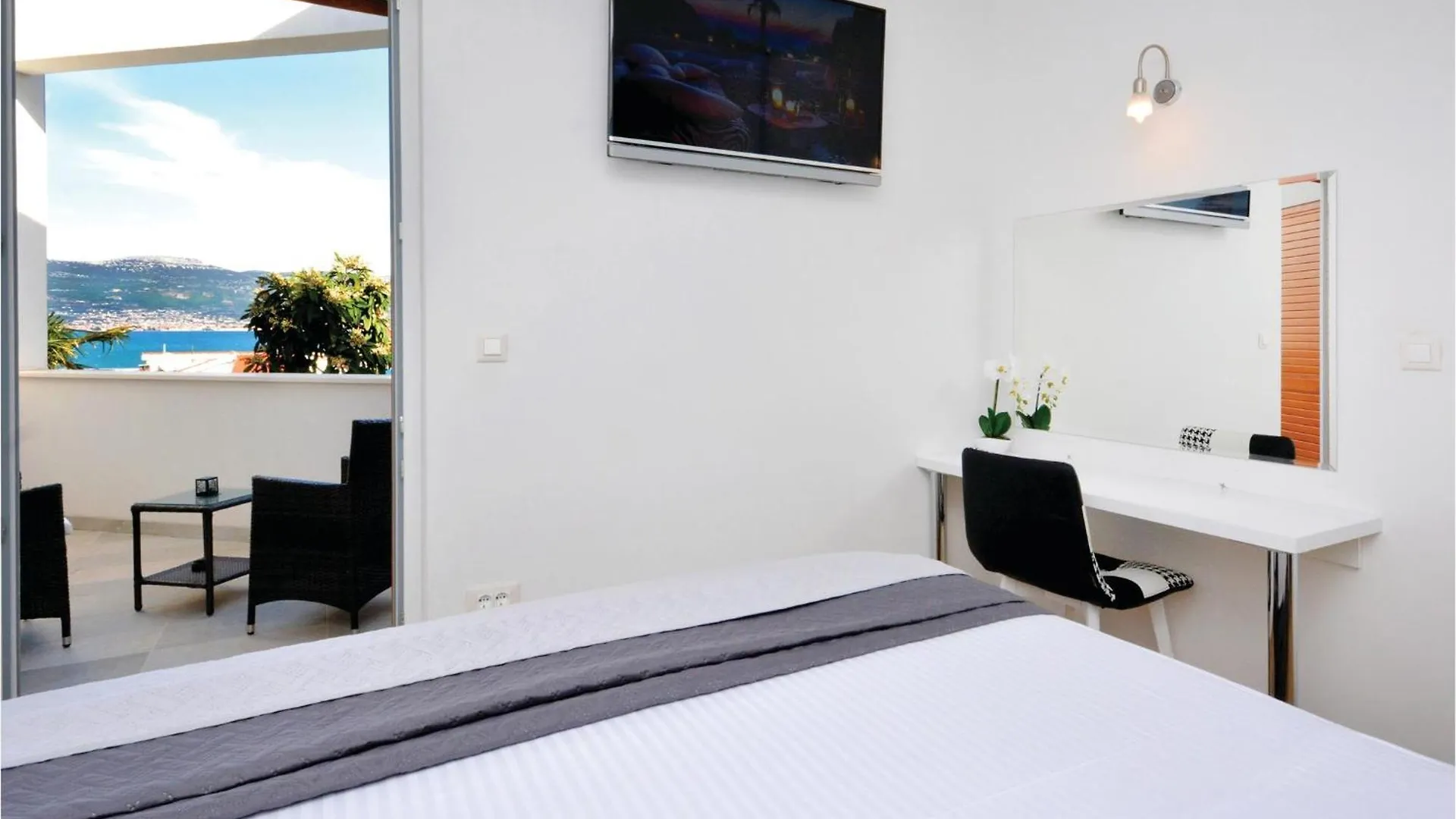 Gorgeous Home In Slatine With Wifi Trogir Holiday home