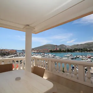 Palace Hotell